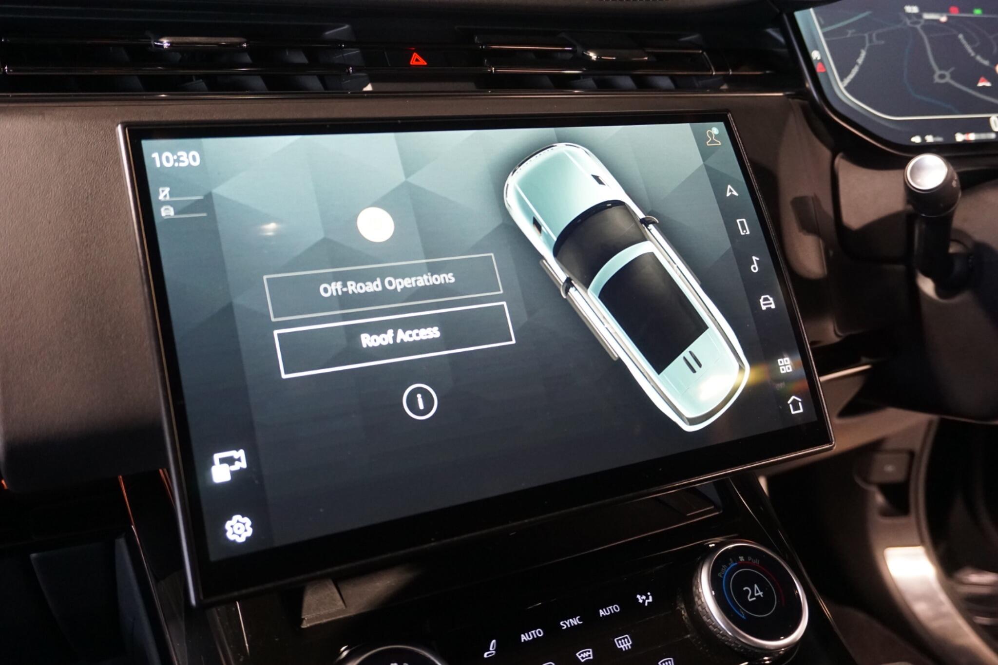 Land Rover Range Rover Sport 3.0 D300 MHEV Dynamic SE SUV 5dr Diesel Auto 4WD Euro 6 (s/s) (300 ps)